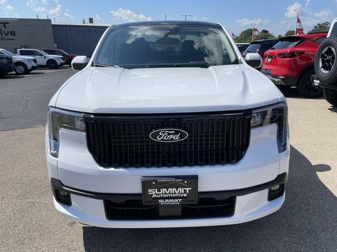 New 2025 Ford Maverick Lobo image 28