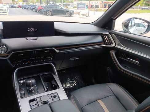 Certified 2025 MAZDA CX-70 Plug-In Hybrid w/ Premium Plus image 11