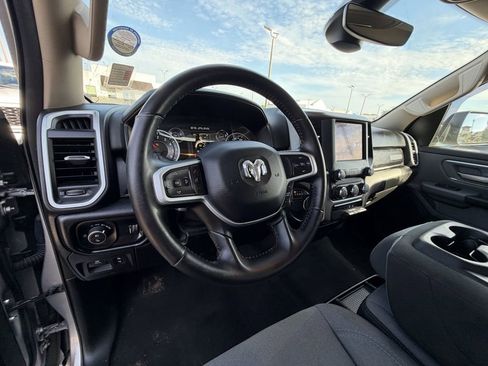 Used 2020 RAM 1500 Big Horn RWD image 18