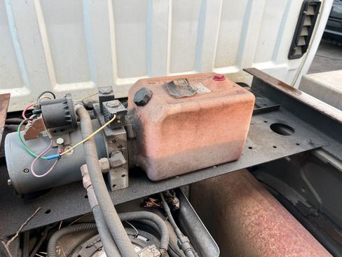 Used 2013 Chevrolet Silverado 3500 W/T w/ Snow Plow Prep Package image 18