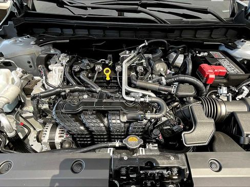 New 2025 Nissan Altima 2.5 SR image 16