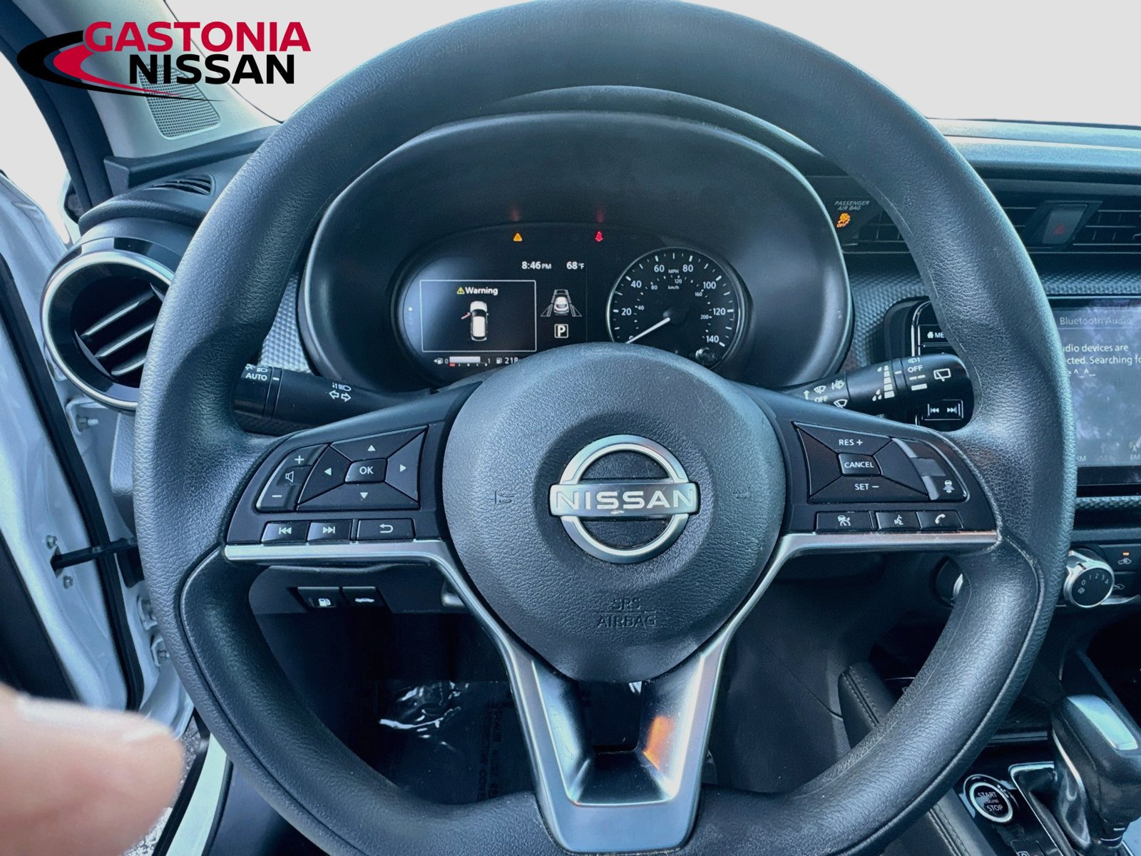 Used 2023 Nissan Kicks SV FWD image 13