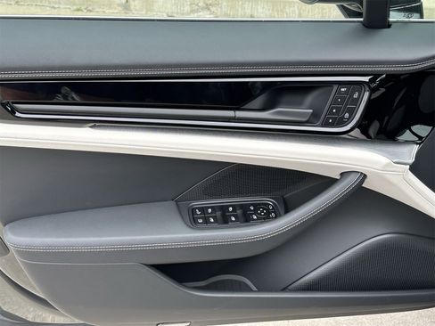 New 2026 Porsche Panamera 4 image 15