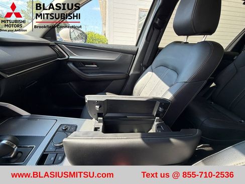 Used 2024 MAZDA CX-90 Plug-In Hybrid w/ Premium Pkg AWD/4WD image 33