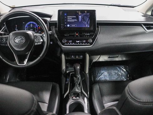 Certified 2024 Toyota Corolla Cross XLE w/ Convenience Package AWD/4WD image 15