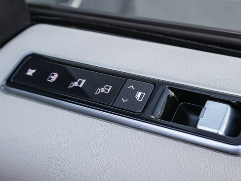 Used 2020 Land Rover Range Rover HSE AWD/4WD image 27