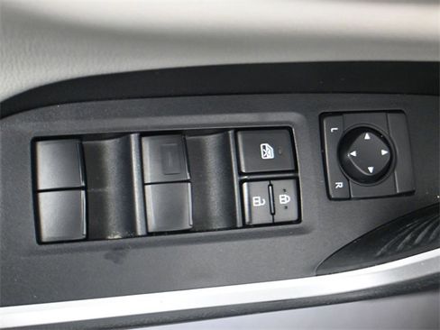 Used 2020 Toyota RAV4 Adventure image 12