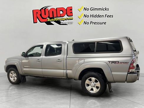 Used 2014 Toyota Tacoma 4x4 Double Cab image 3