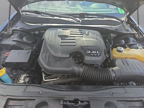 Used 2015 Chrysler 300 S AWD/4WD image 29