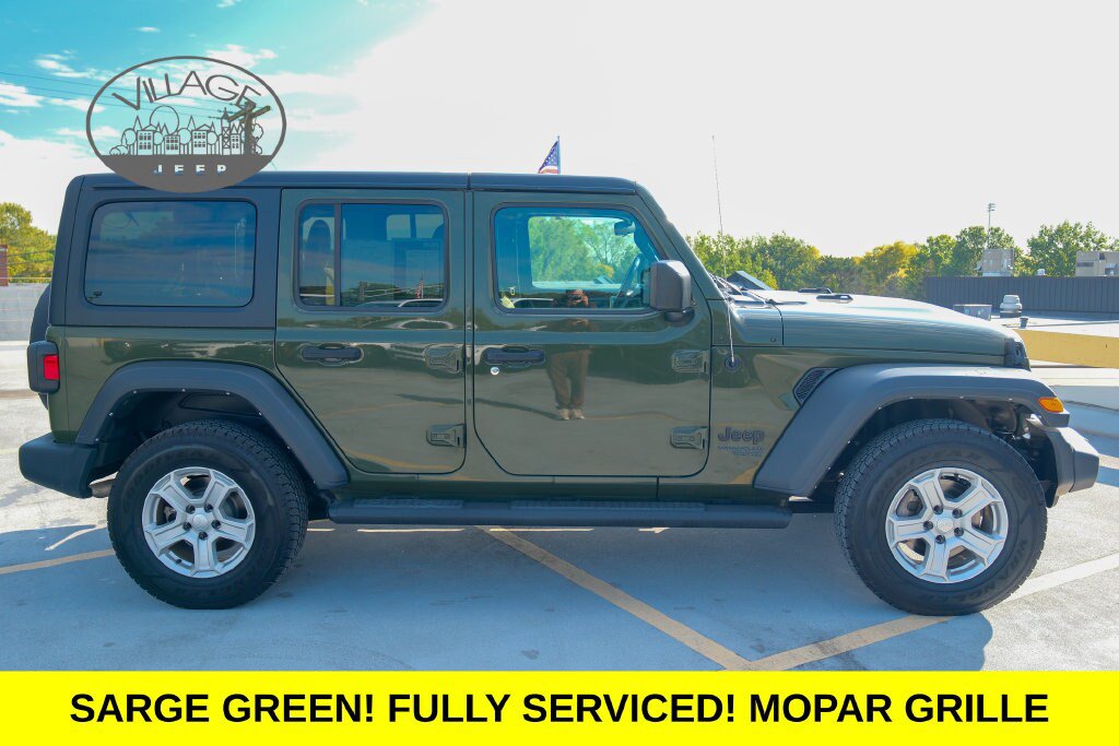 Used 2021 Jeep Wrangler Unlimited Sport AWD/4WD image 4