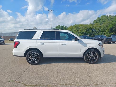 Used 2021 Ford Expedition Limited AWD/4WD image 6
