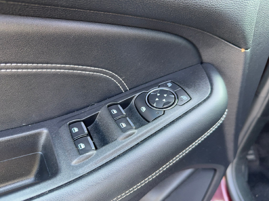 Used 2021 Ford Edge Titanium AWD/4WD image 13