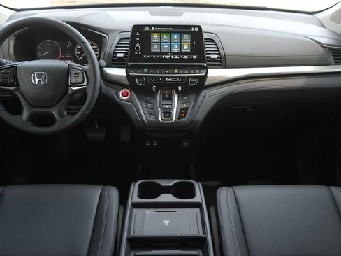 Used 2026 Honda Odyssey EX-L image 10