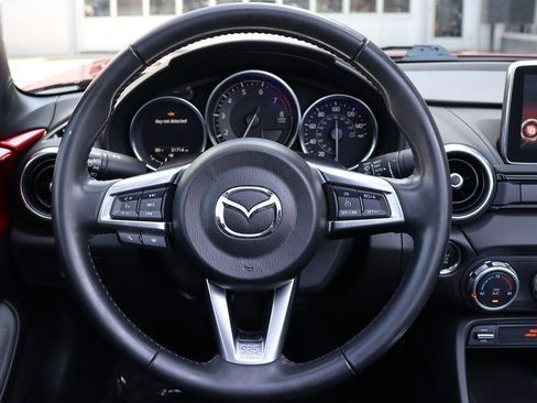Used 2017 MAZDA MX-5 Miata RF Grand Touring image 74