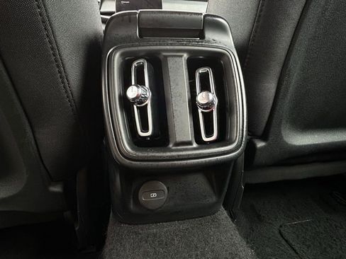 Used 2023 Polestar Polestar 2 w/ Pilot Pack image 34