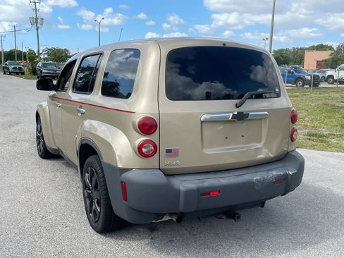 Used 2007 Chevrolet HHR LS image 8