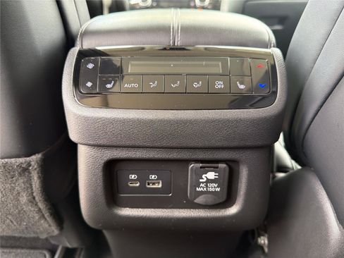 Used 2023 INFINITI QX60 Sensory w/ Cargo Package AWD/4WD image 22