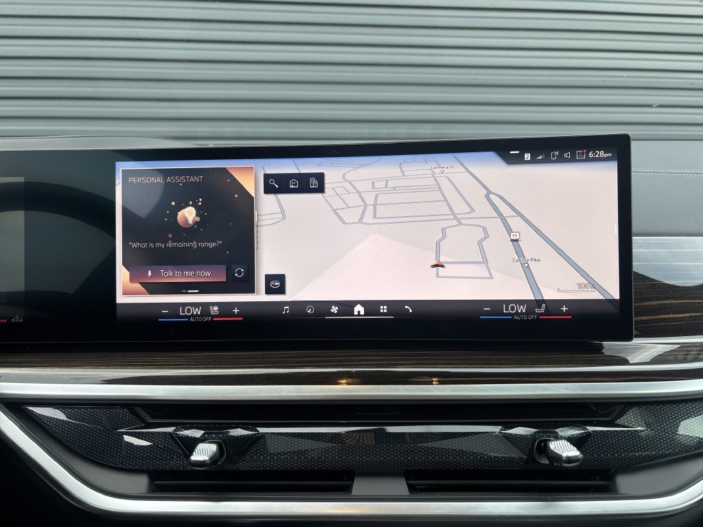 Used 2026 BMW X7 xDrive40i w/ M Sport Package AWD/4WD image 19