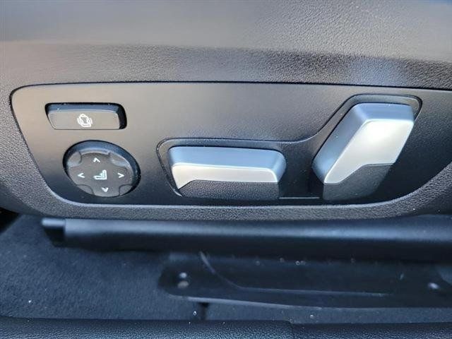 Used 2020 BMW 330i Sedan RWD image 21