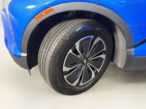 Used 2024 Chevrolet Blazer EV LT AWD/4WD image 38