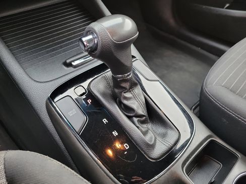 Used 2018 Kia Forte LX w/ LX Popular Package image 30