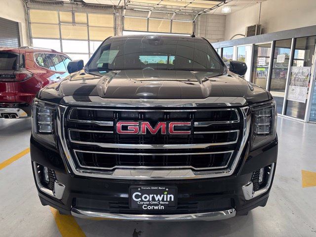 Used 2023 GMC Yukon SLT AWD/4WD image 9