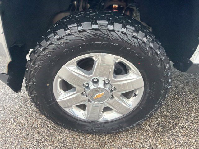 Used 2015 Chevrolet Silverado 2500 LT w/ LT Convenience Package AWD/4WD image 10