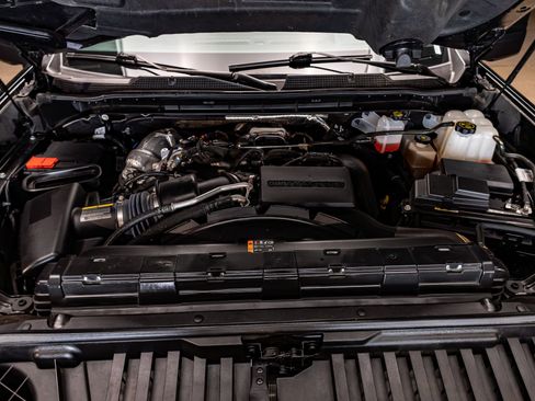 Used 2024 Chevrolet Silverado 2500 High Country w/ High Country Premium Package image 35