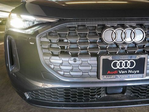 New 2026 Audi Q5 Premium AWD/4WD image 11