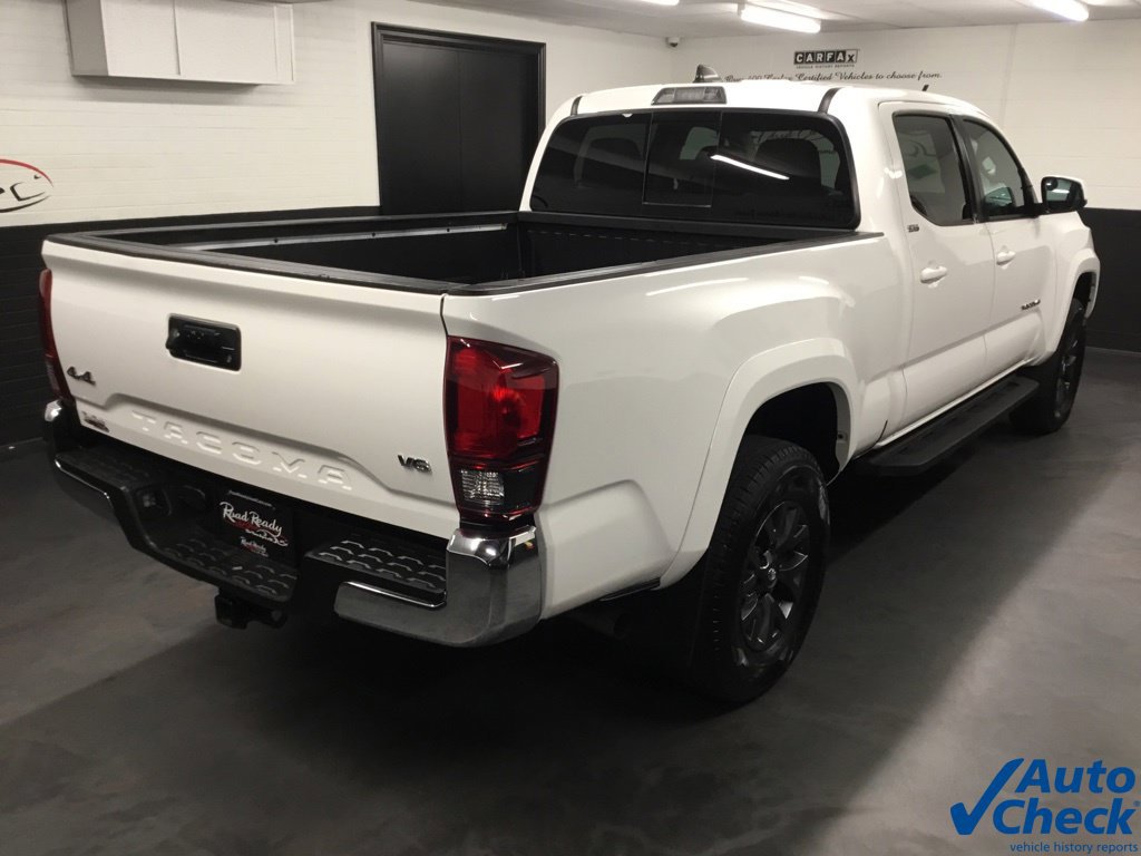 Used 2021 Toyota Tacoma SR5 AWD/4WD image 11
