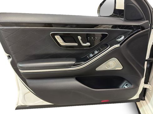 Used 2021 Mercedes-Benz S 580 4MATIC Sedan w/ AMG Line image 15