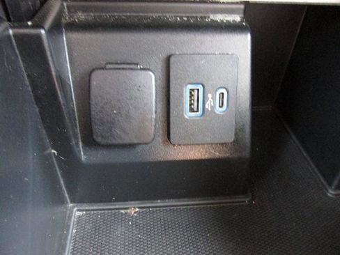 Used 2020 Ford Explorer Limited AWD/4WD image 14