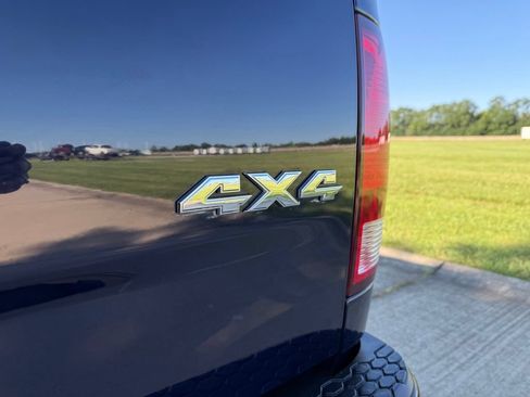 Used 2018 RAM 1500 Express AWD/4WD image 5