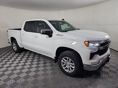 New 2025 Chevrolet Silverado 1500 LT