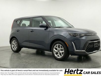 Used 2025 Kia Soul LX w/ LX Technology Package