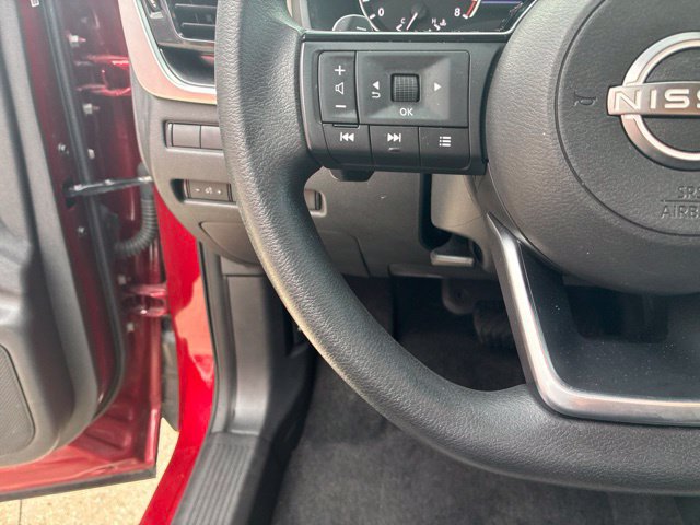 Used 2023 Nissan Rogue SV FWD image 22