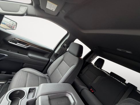 New 2026 Chevrolet Silverado 1500 LT Trail Boss w/ Dark Appearance Package AWD/4WD image 14
