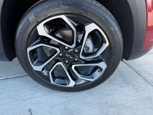 Used 2024 Chevrolet Trax RS w/ Driver Confidence Package image 25