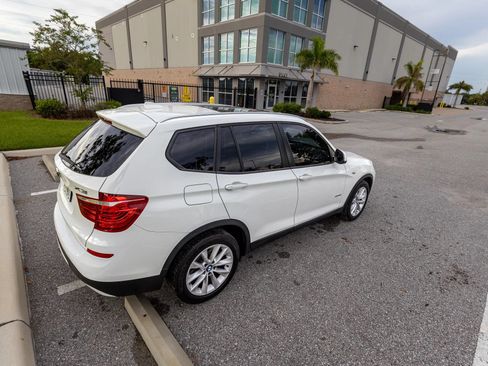 Used 2017 BMW X3 sDrive28i RWD image 6