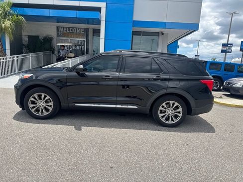 Used 2021 Ford Explorer XLT w/ Equipment Group 202A RWD image 7