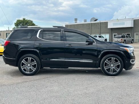 Used 2019 GMC Acadia Denali image 8