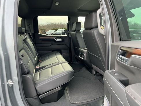 Used 2025 GMC Sierra 1500 Denali image 11