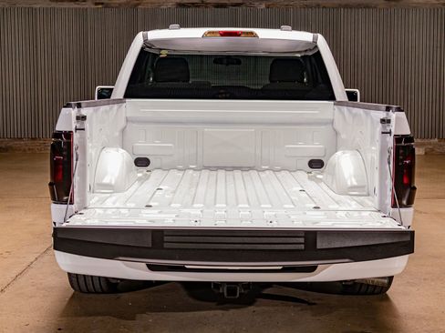 Used 2025 Ford F150 XL w/ Equipment Group 103A High image 8