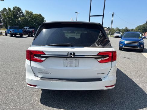 Used 2023 Honda Odyssey Touring image 7