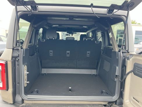 New 2026 Ford Bronco Outer Banks AWD/4WD image 33