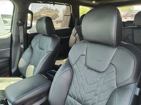 Used 2025 Kia Telluride SX X-Line AWD/4WD image 7