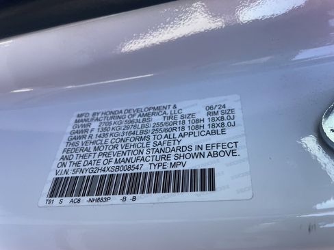 Used 2025 Honda Pilot EX-L image 10