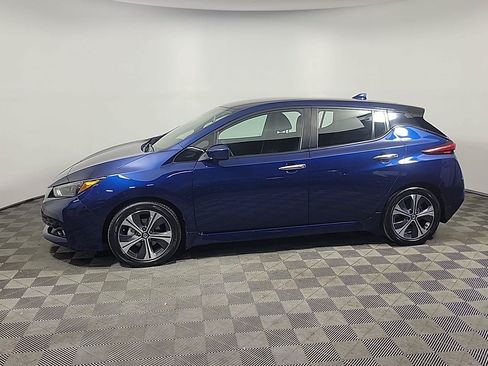 Used 2022 Nissan Leaf SV FWD image 10