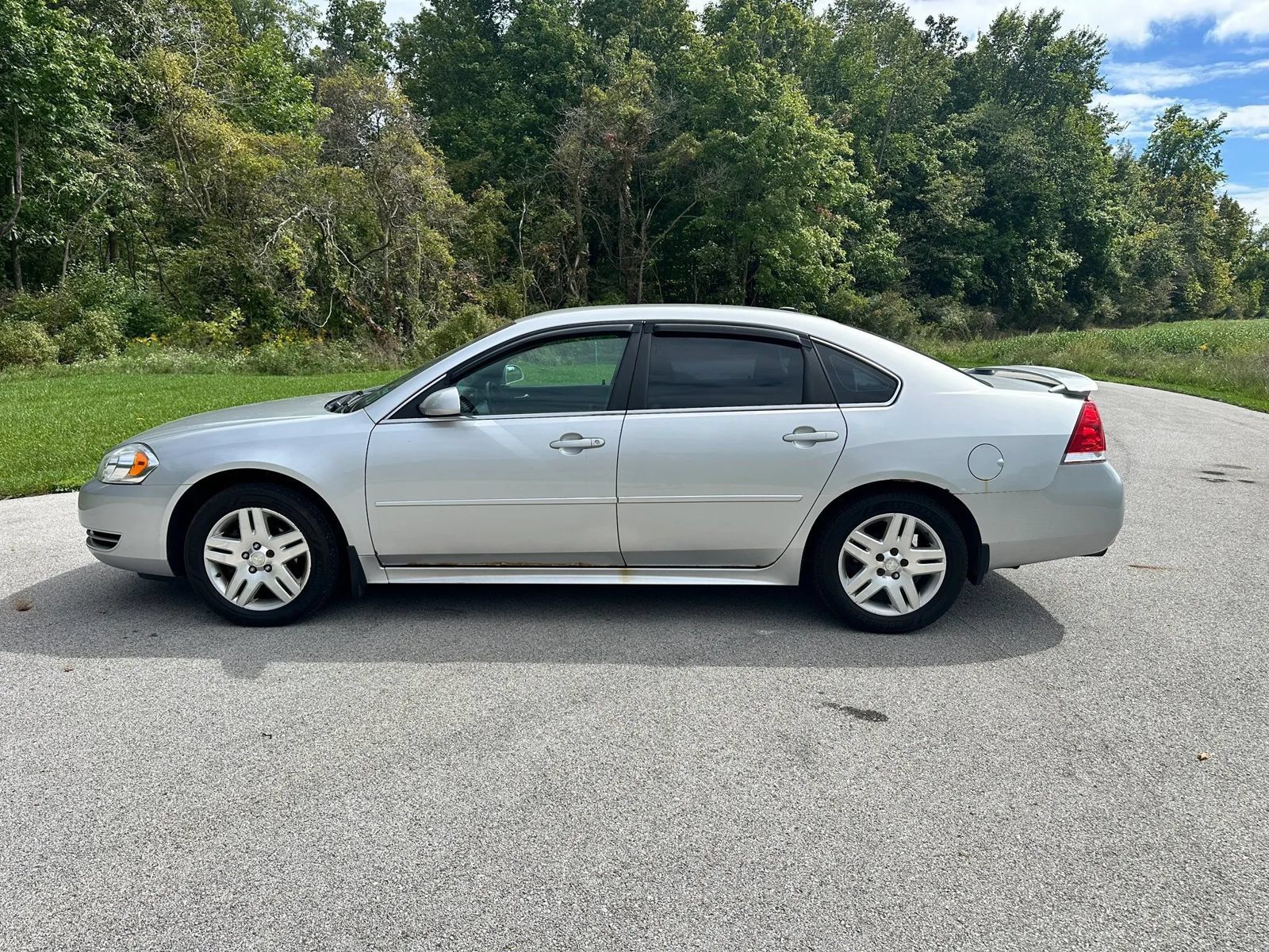 Used 2012 Chevrolet Impala LT FWD image 8