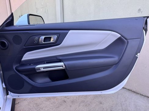Used 2024 Ford Mustang Premium image 19